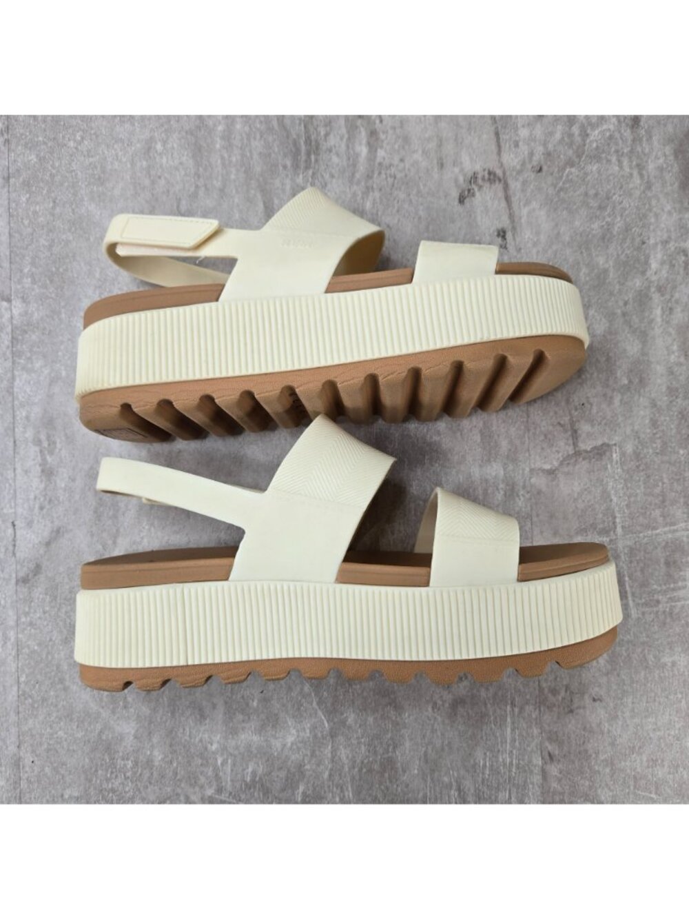 Reef Platform Sandal 10 Cream White Open Toe Chunky Summer Beach Slingback Wedge - Picture 5 of 12